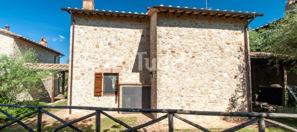 6 rooms House in Avigliano Umbro, Italy No. 76181 28