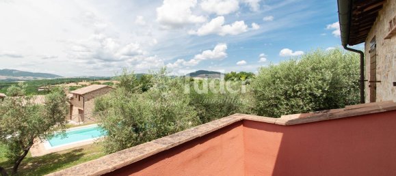 6 rooms House in Avigliano Umbro, Italy No. 76181 19