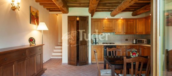 6 rooms House in Avigliano Umbro, Italy No. 76181 7