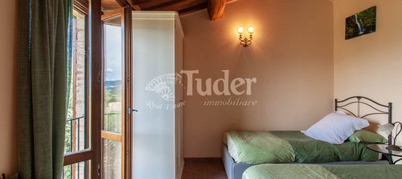 6 rooms House in Avigliano Umbro, Italy No. 76181 26