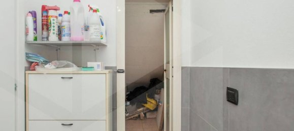 2 rooms Apartment in Limbiate, Italy No. 18916 17