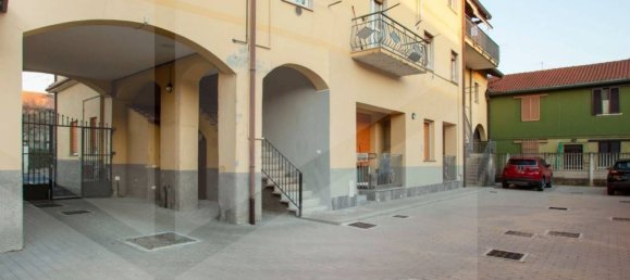 2 rooms Apartment in Limbiate, Italy No. 18916 21