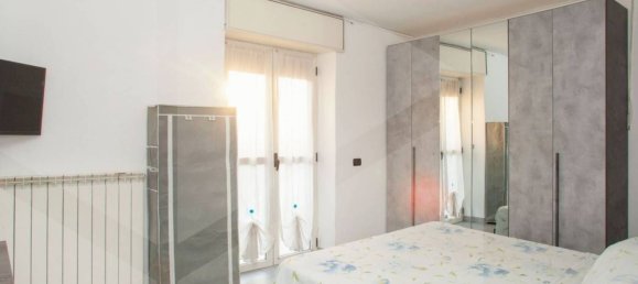 2 rooms Apartment in Limbiate, Italy No. 18916 7