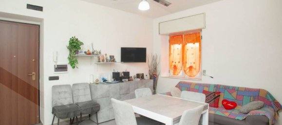 2 rooms Apartment in Limbiate, Italy No. 18916 5