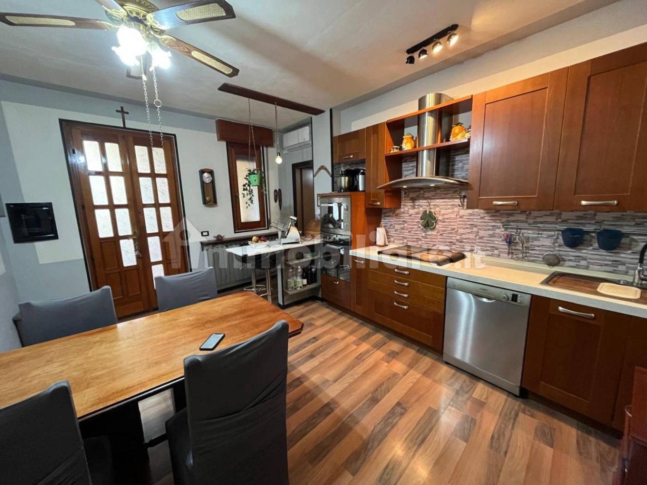 3 Schlafzimmer Haus in Galliate, Italy, Nr. 162355