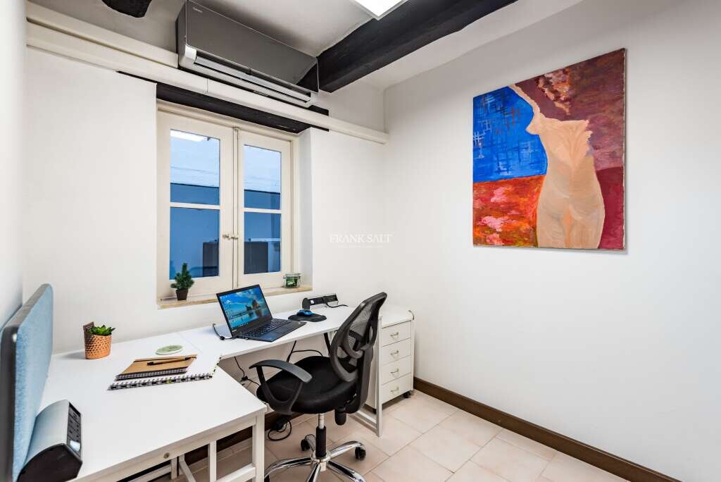 Офис 6м² в Валлетта, Мальта № 12077