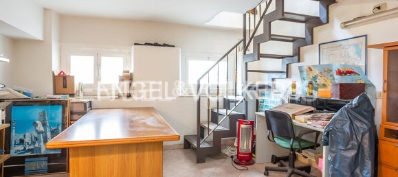 2-Zimmer Gewerbliche Immobilie in Rome, Italy, Nr. 103835 9