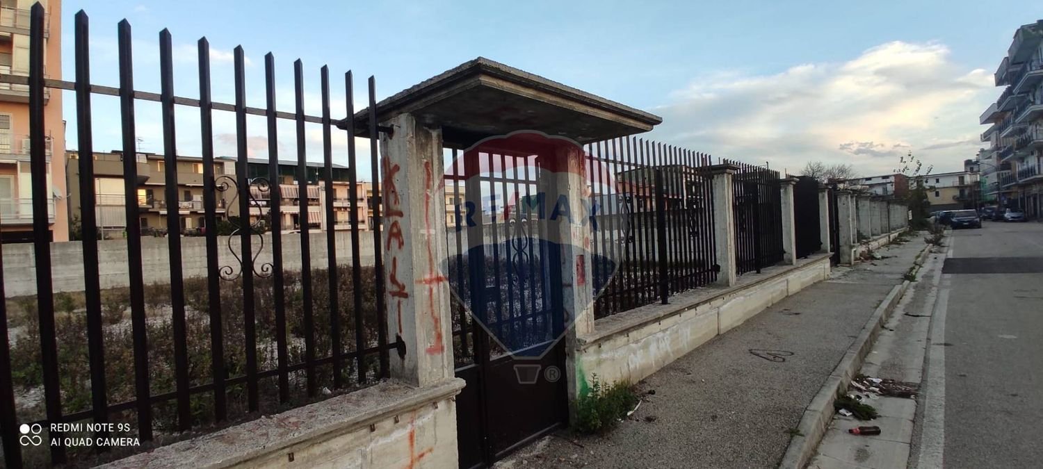 750m² Land in Cardito, Italy No. 12993