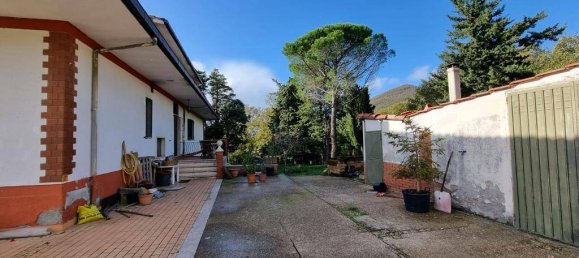 12 chambres Villa à Trevignano Romano, Italy No. 105988 15