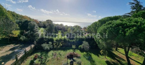 12 chambres Villa à Trevignano Romano, Italy No. 105988 2