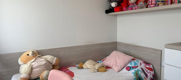 3 bedrooms Penthouse in Lleida, Spain No. 142232 15