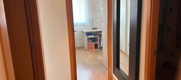 3 bedrooms Penthouse in Lleida, Spain No. 142232 13