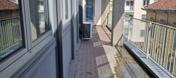 1926m² Office in Vercelli, Italy No. 89652 4