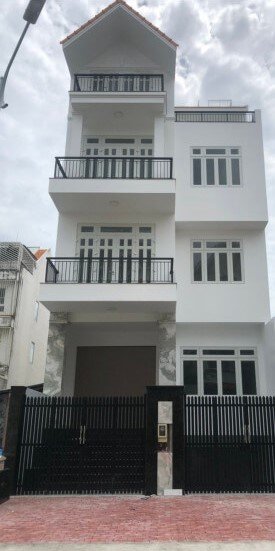 150m² Villa in District 7, Vietnam No. 13243