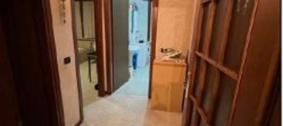 2-salle Appartement à Porto Mantovano, Italy No. 314754 26