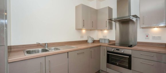 1 bedroom Apartment in Erith, United Kingdom No. 10942 9