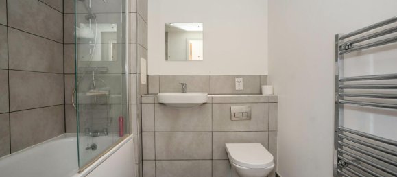 1 bedroom Apartment in Erith, United Kingdom No. 10942 7