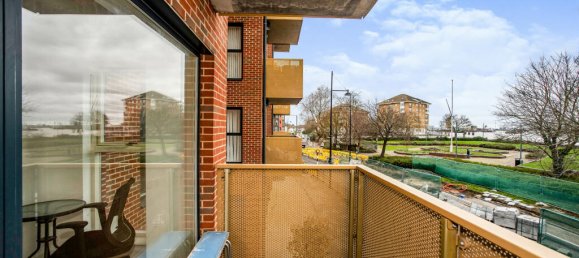 1 bedroom Apartment in Erith, United Kingdom No. 10942 2