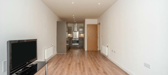 1 bedroom Apartment in Erith, United Kingdom No. 10942 14