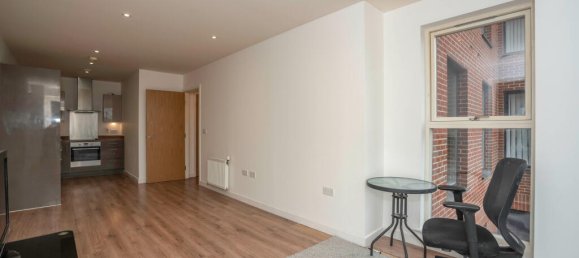 1 bedroom Apartment in Erith, United Kingdom No. 10942 11