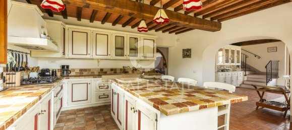 7 Schlafzimmer Haus in Palaia, Italy, Nr. 56883 11