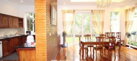 5 bedrooms Villa in Tay Ho, Vietnam No. 822 4
