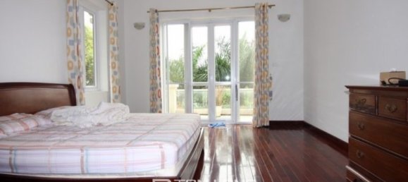 5 bedrooms Villa in Tay Ho, Vietnam No. 822 8