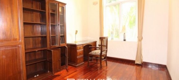 5 bedrooms Villa in Tay Ho, Vietnam No. 822 9