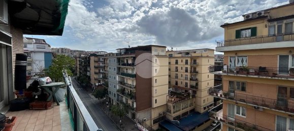 Apartamento de 4 habitaciónes en Naples, Italy No. 131554 9