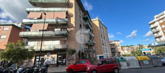 Apartamento de 4 habitaciónes en Naples, Italy No. 131554 2