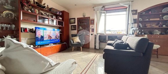 Apartamento de 4 habitaciónes en Naples, Italy No. 131554 11