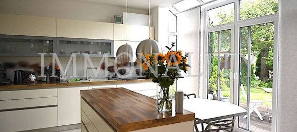 Villa de 6 dormitorios en Hildesheim, Germany No. 239327 8