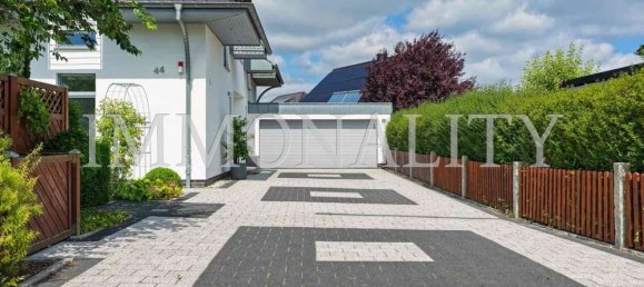Villa de 6 dormitorios en Hildesheim, Germany No. 239327 2