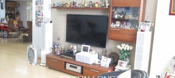 4 bedrooms Apartment in Tay Ho, Vietnam No. 225 2