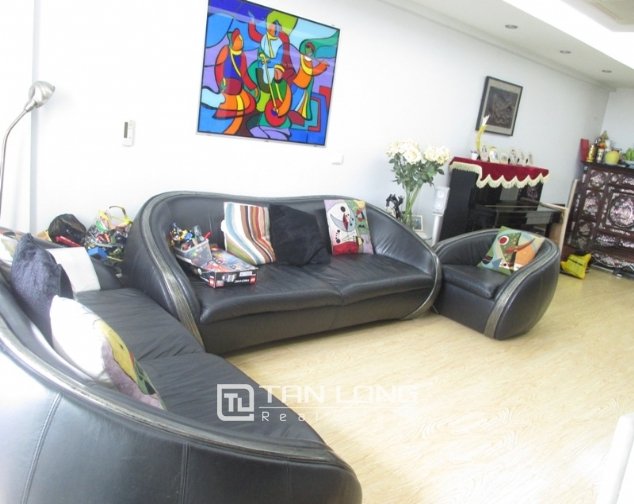 4 bedrooms Apartment in Tay Ho, Vietnam No. 225