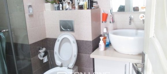 4 bedrooms Apartment in Tay Ho, Vietnam No. 225 16