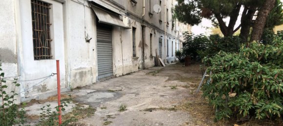 3 rooms Apartment in Monza, Italy No. 99500 4