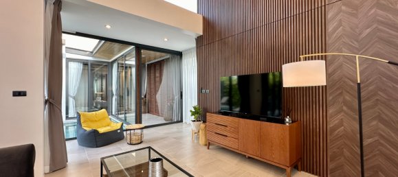 Villa de 3 dormitorios en Bang Tao, Thailand No. 8640 18