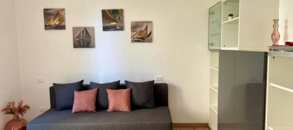 Apartamento de 3 habitaciónes en Sanremo, Italy No. 277800 2