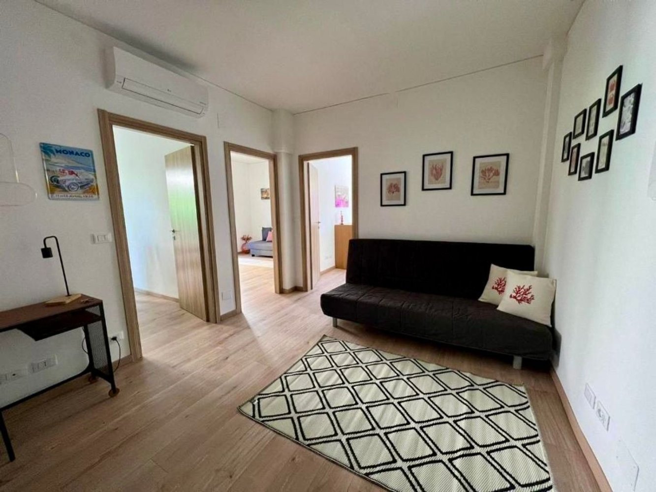 Apartamento de 3 habitaciónes en Sanremo, Italy No. 277800