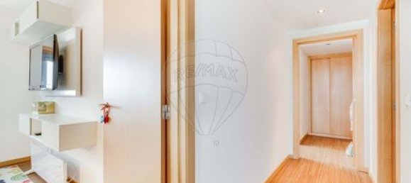 2 Schlafzimmer Wohnung in Lisbon, Portugal, Nr. 348234 12