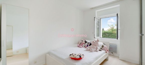 4 Schlafzimmer Schlösser in Joinville-le-Pont, France, Nr. 322289 3
