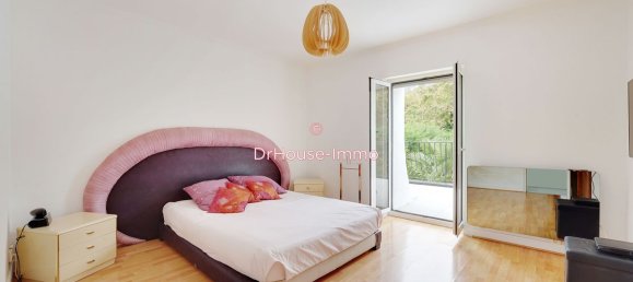 4 Schlafzimmer Schlösser in Joinville-le-Pont, France, Nr. 322289 12