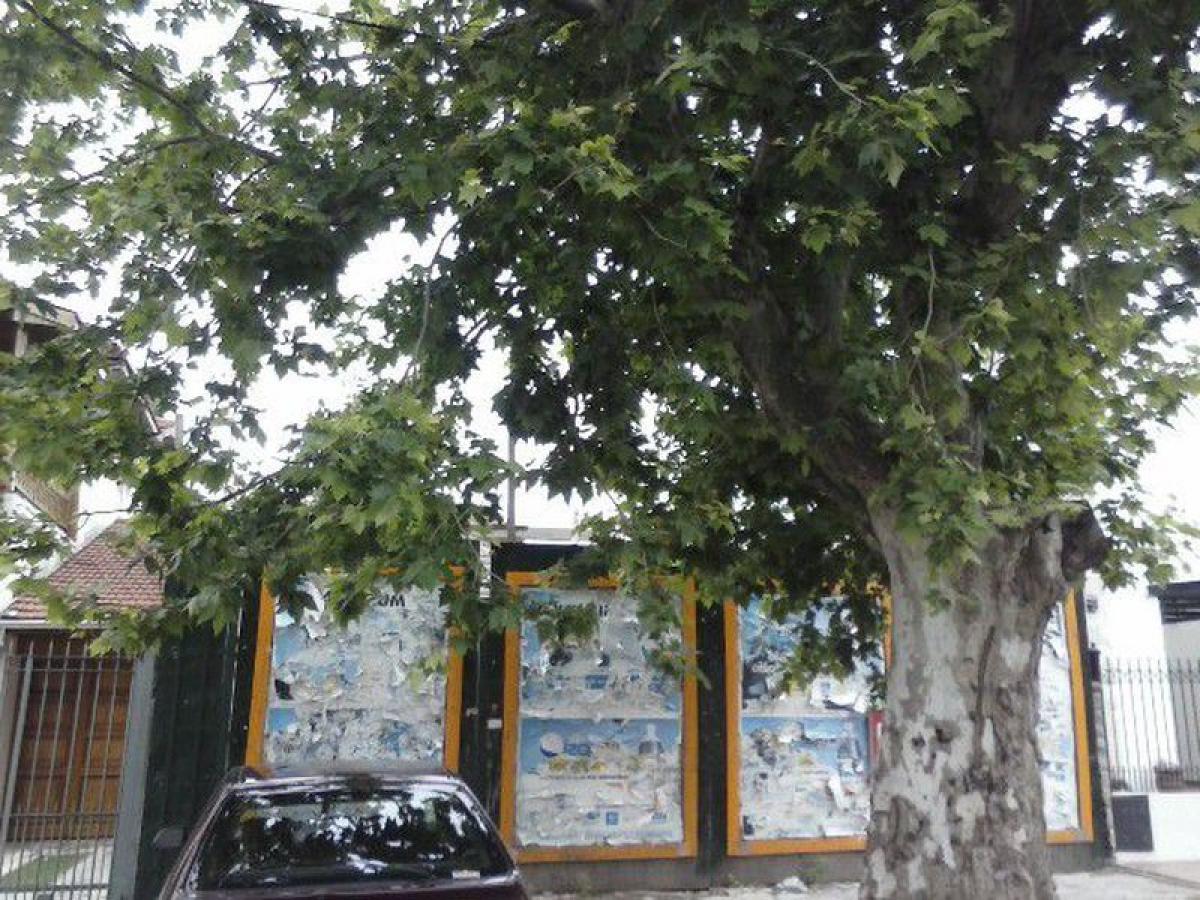 Земельный участок в Ломас-де-Самора, Аргентина № 45414