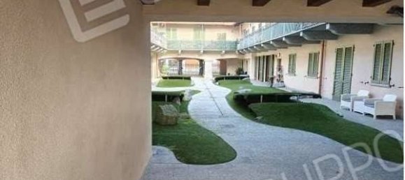 1 bedroom Apartment in Villa Cortese, Italy No. 285493 2
