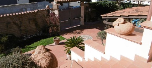 Apartamento de 5 habitaciónes en Rome, Italy No. 27190 2