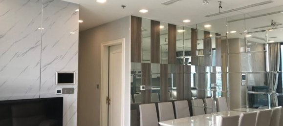 2 rooms Office in District 1, Vietnam No. 17968 2