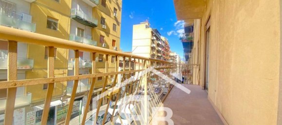 2 bedrooms Apartment in Palermo, Italy No. 347153 8
