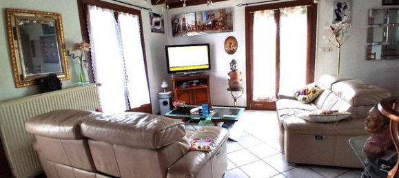 3 Schlafzimmer Haus in Belfort, France, Nr. 302878 6