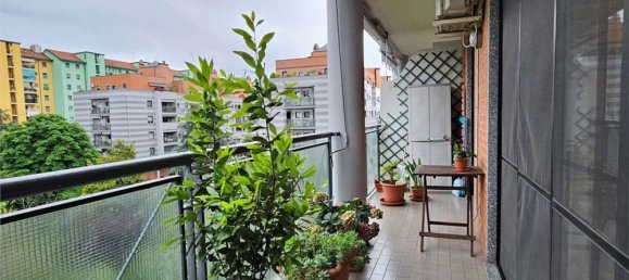 Квартира с 4 комнатами в Милан, Италия № 263939 6